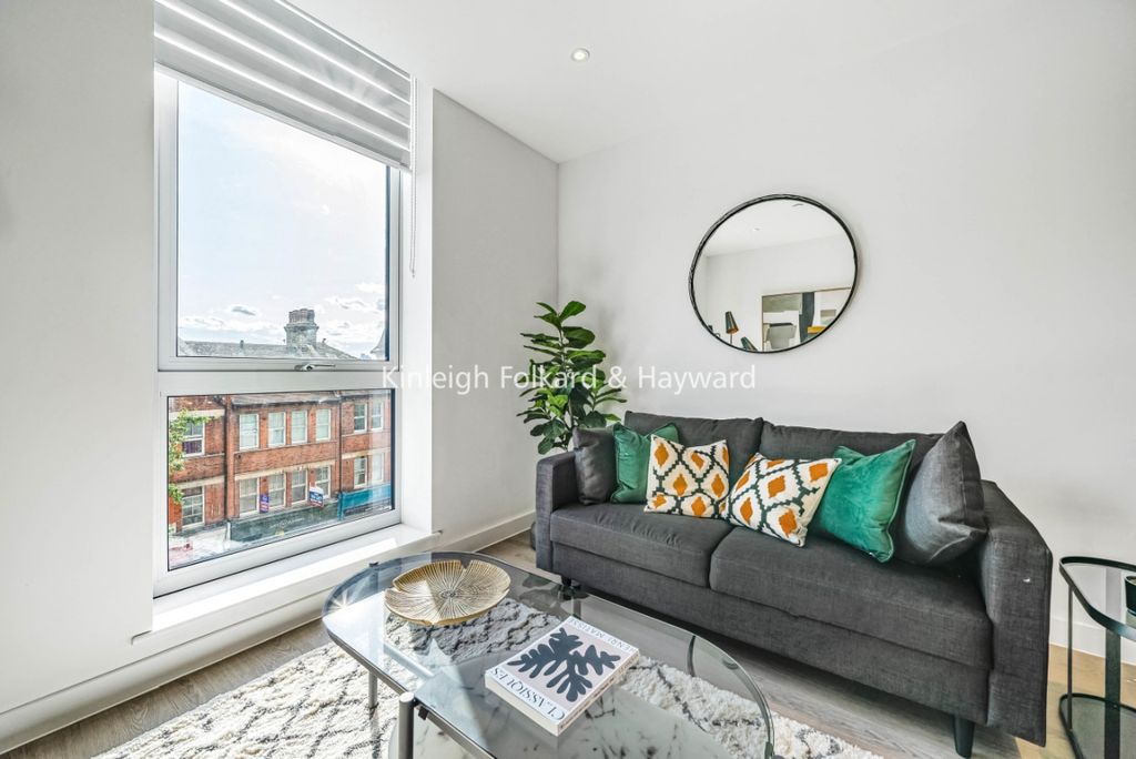 Property photo 2 of 5 Ecd866d7-Bbb9-4630-A