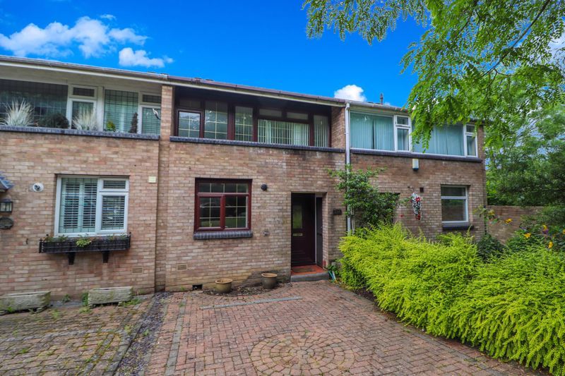 Property photo 1 of 10 Front