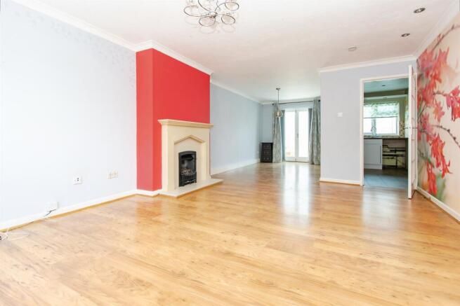 Property photo 2 of 16 Image