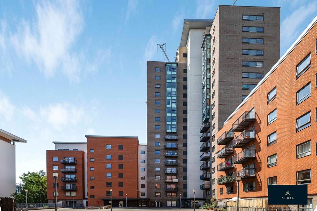 Property photo 2 of 7 Photograph