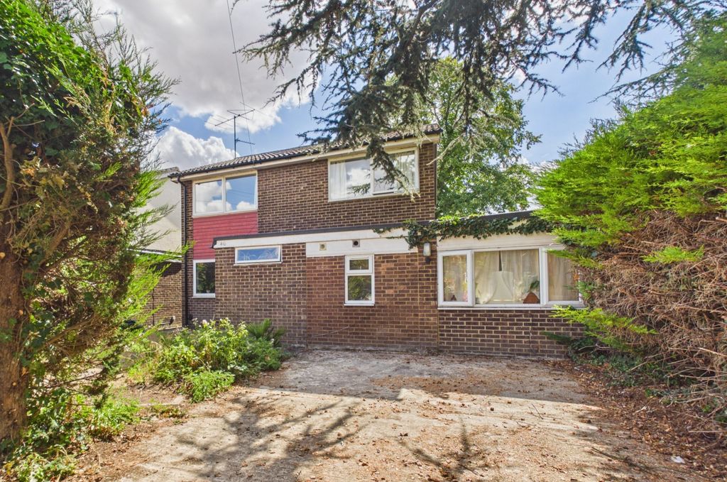 Property photo 1 of 35 Cam03259G0-Pr0331-Still052