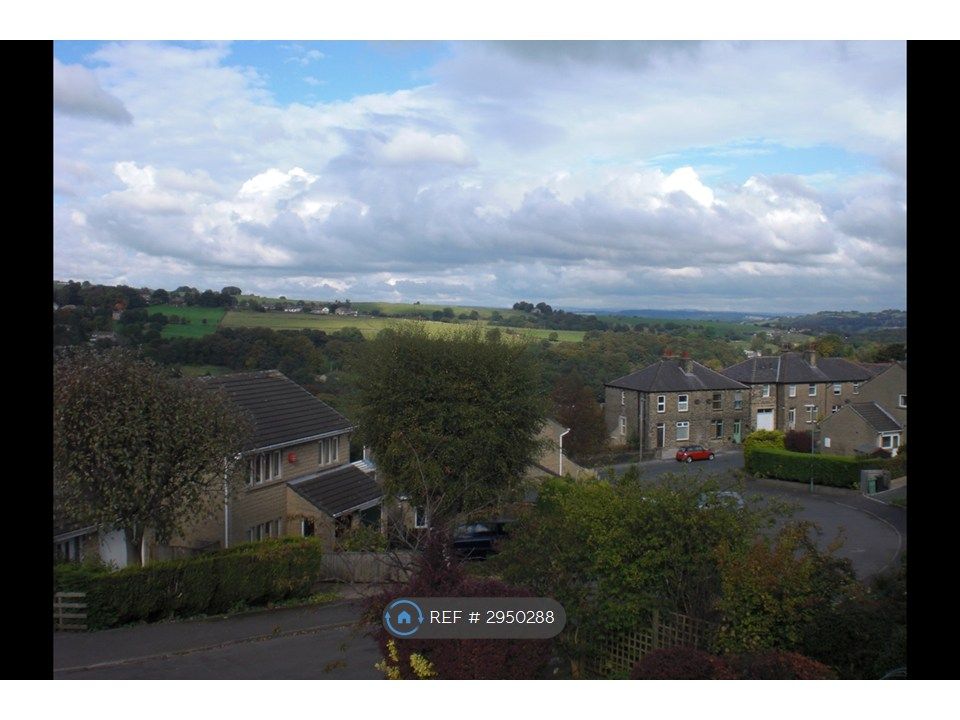 Property photo 2 of 11 Views Of The Holme Valley