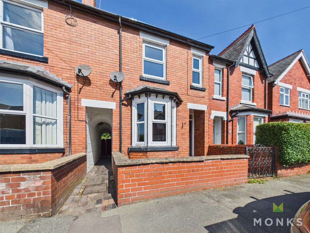 Property photo 1 of 12 Cam01420G0-Pr0949-Still015.Jpg