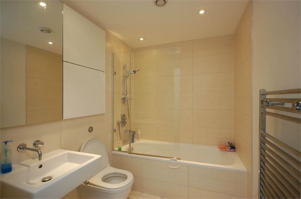 Property photo 3 of 6 3