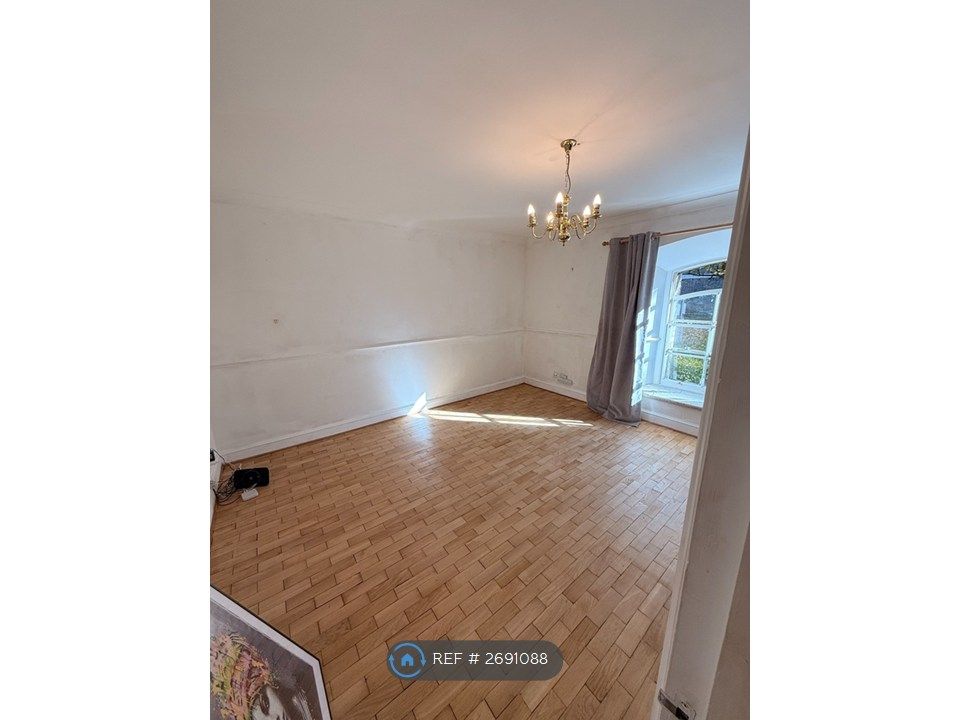 Property photo 1 of 16 Unfurnished