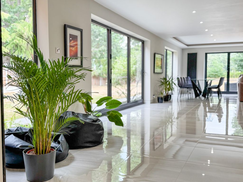 Property photo 2 of 57 Img_3950