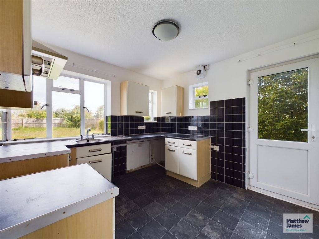 Property photo 3 of 20 Cam01235G0-Pr0049-Still005.Jpg