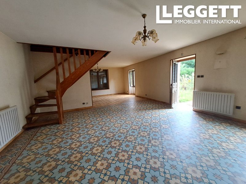 Property photo 2 of 10