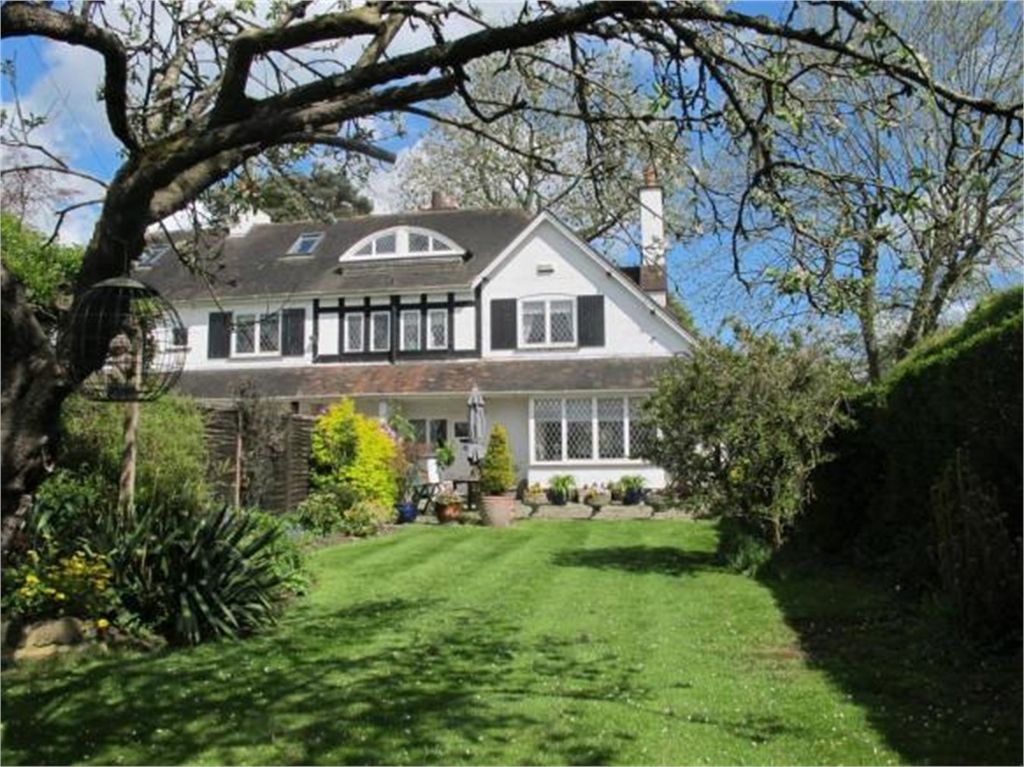 Property photo 1 of 17