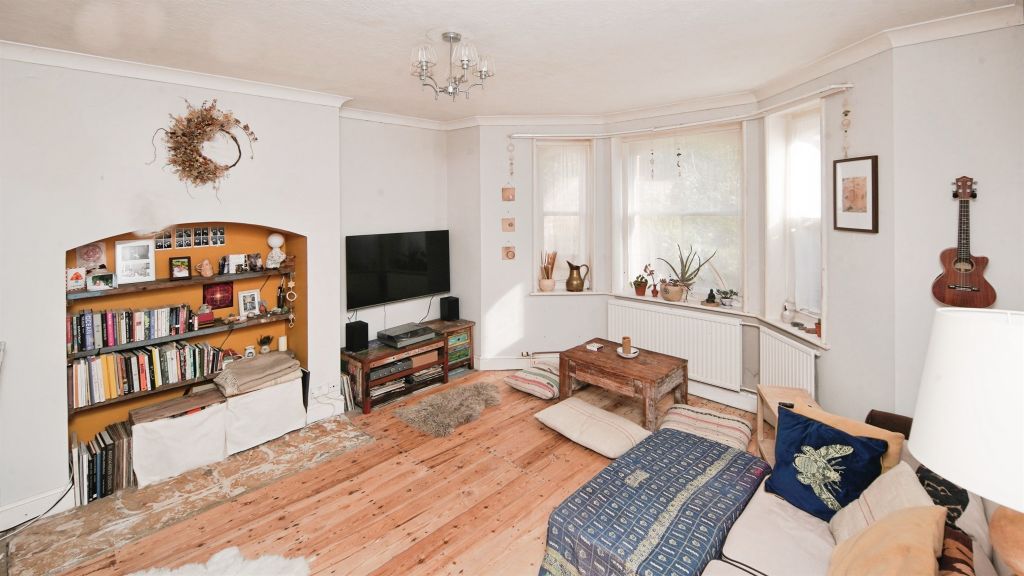 Property photo 2 of 15