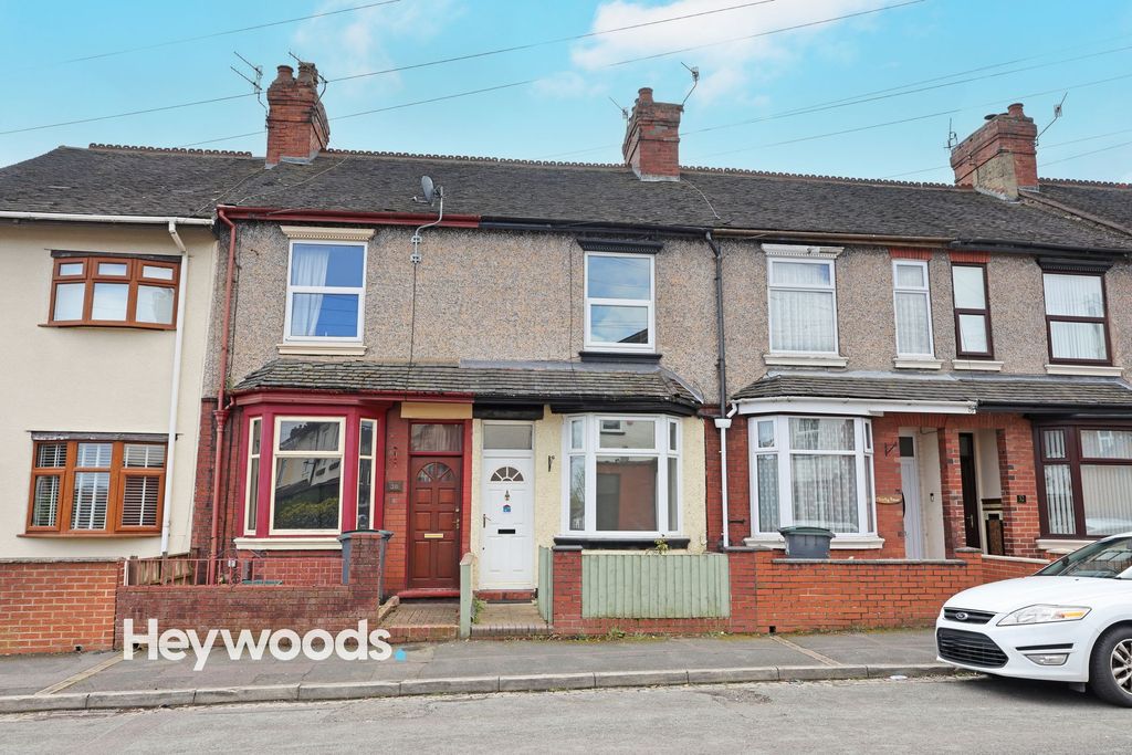 Property photo 1 of 27