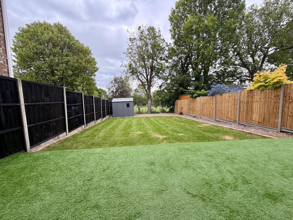 Property photo 1 of 14 Photo 6