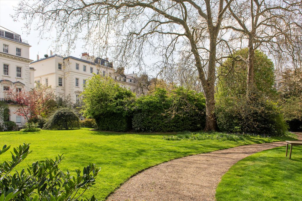 Property photo 3 of 10 Image