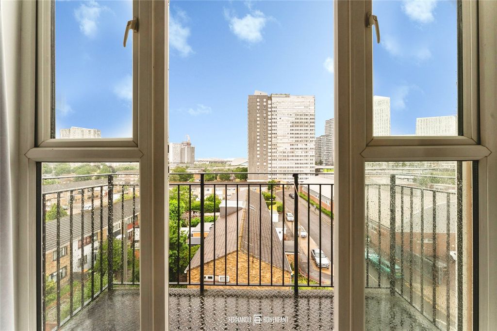 Property photo 2 of 15 Balcony