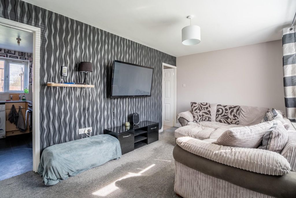 Property photo 2 of 11 CC-6.Jpg