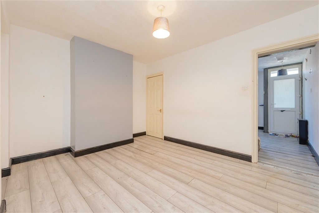 Property photo 3 of 12 Dining Room