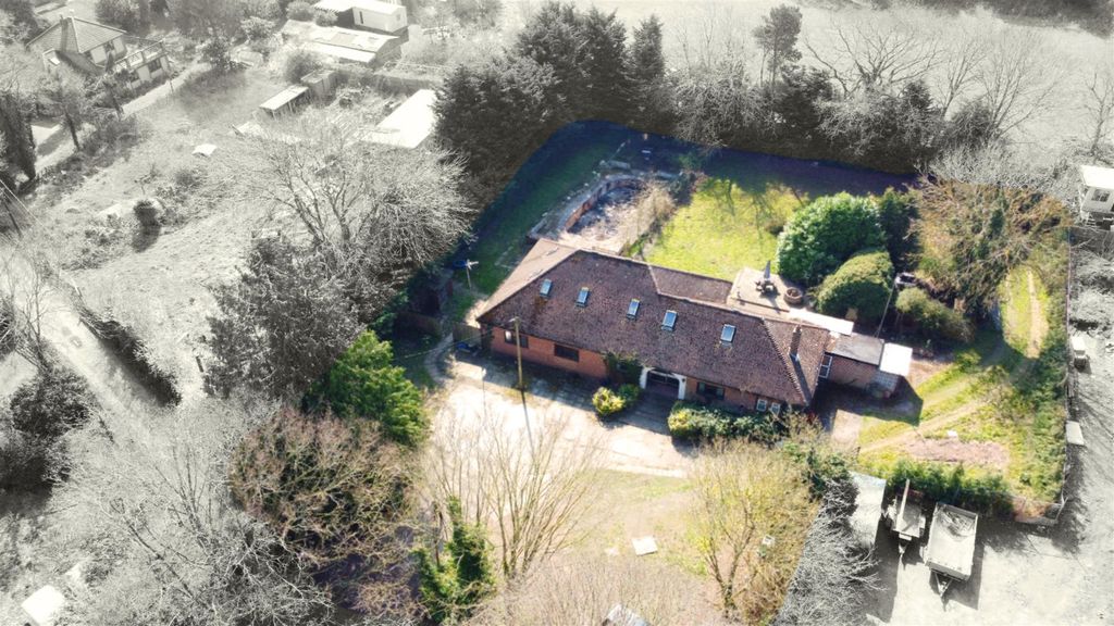 Property photo 1 of 22 Drone