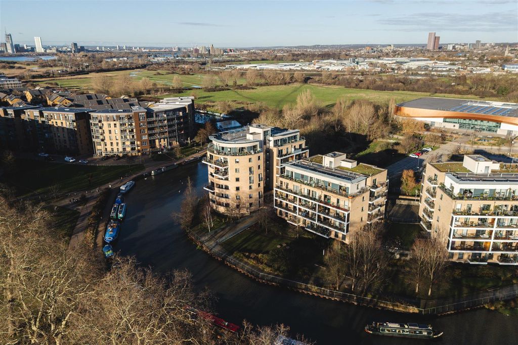 Property photo 1 of 34 Barley Court-35.Jpg