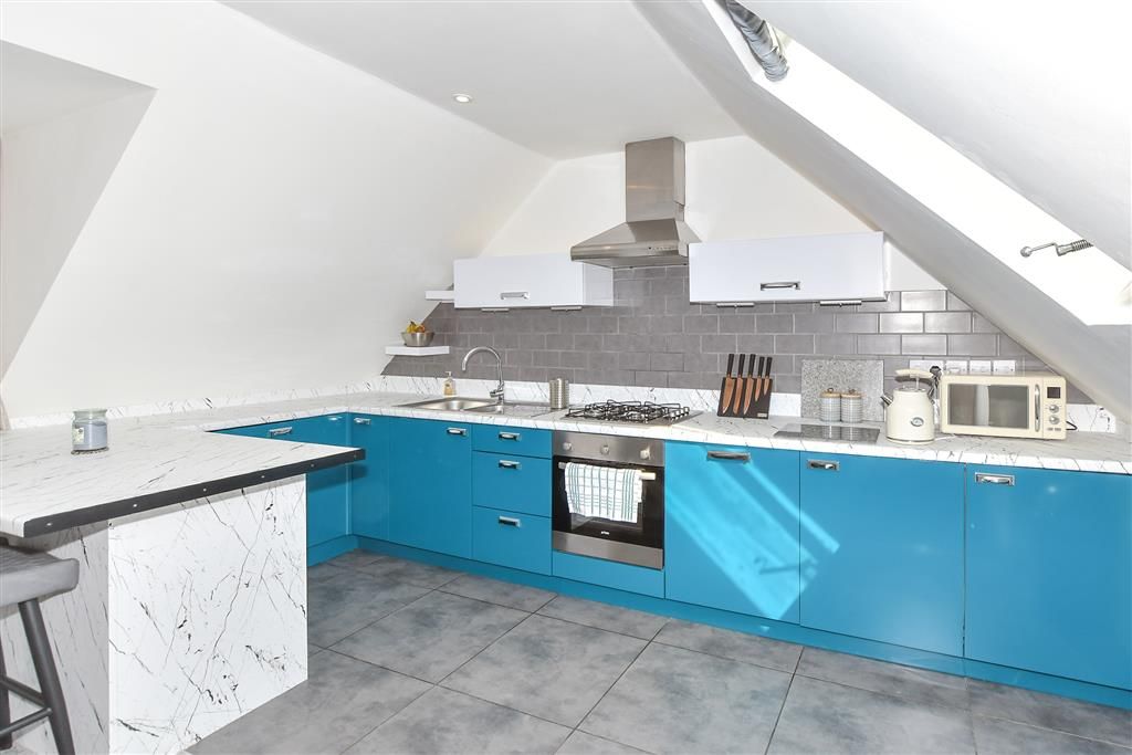 Property photo 1 of 10 Lounge/Kitchen/Diner