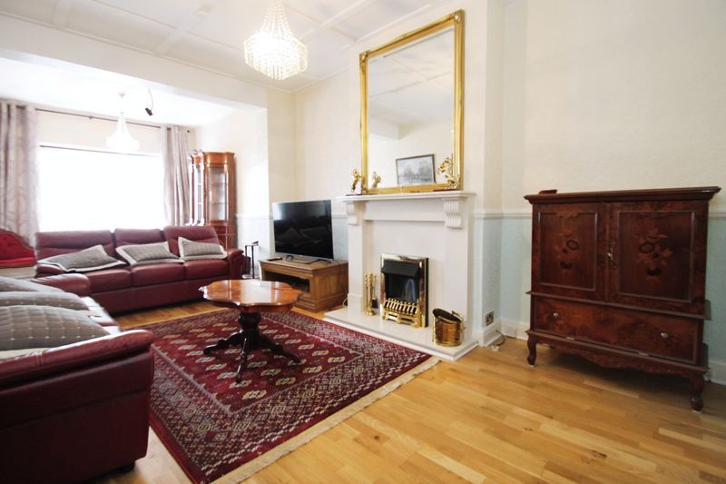 Property photo 2 of 9 Photo 2