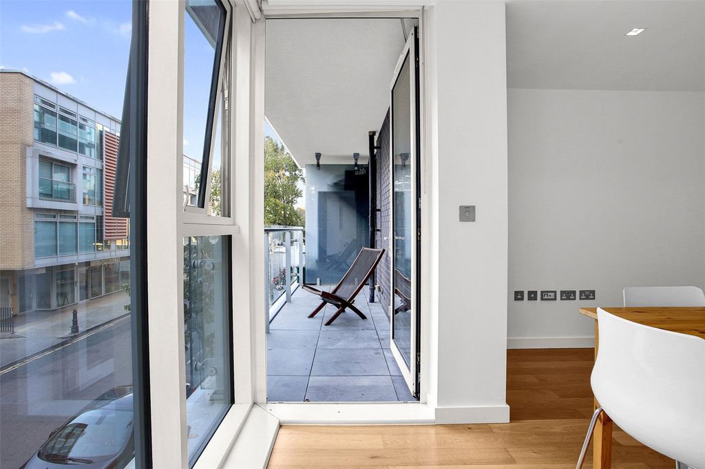 Property photo 3 of 34 Picture No. 68