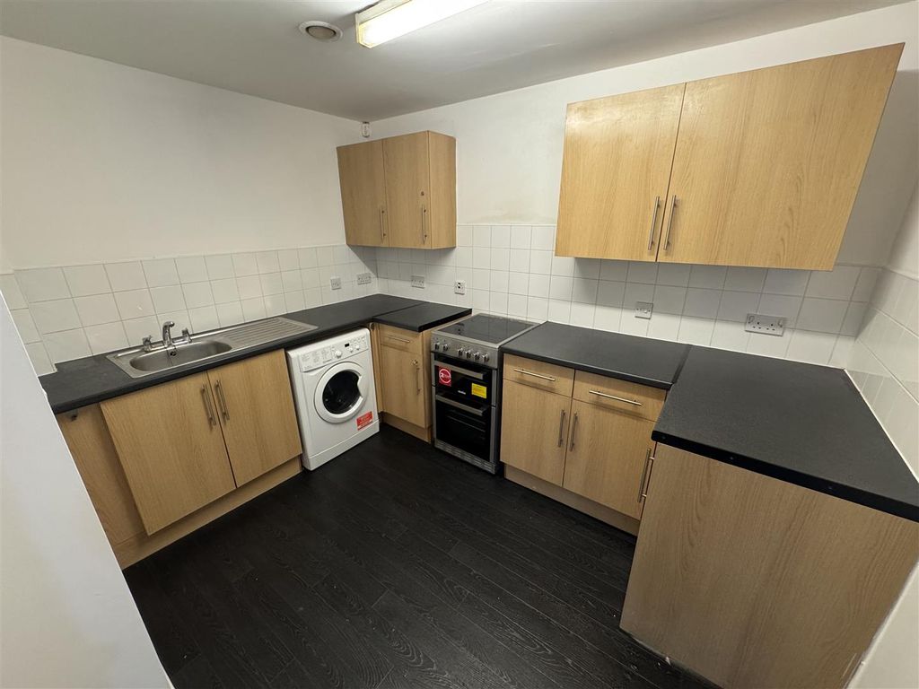 Property photo 3 of 9 35B Ww 1.Jpeg