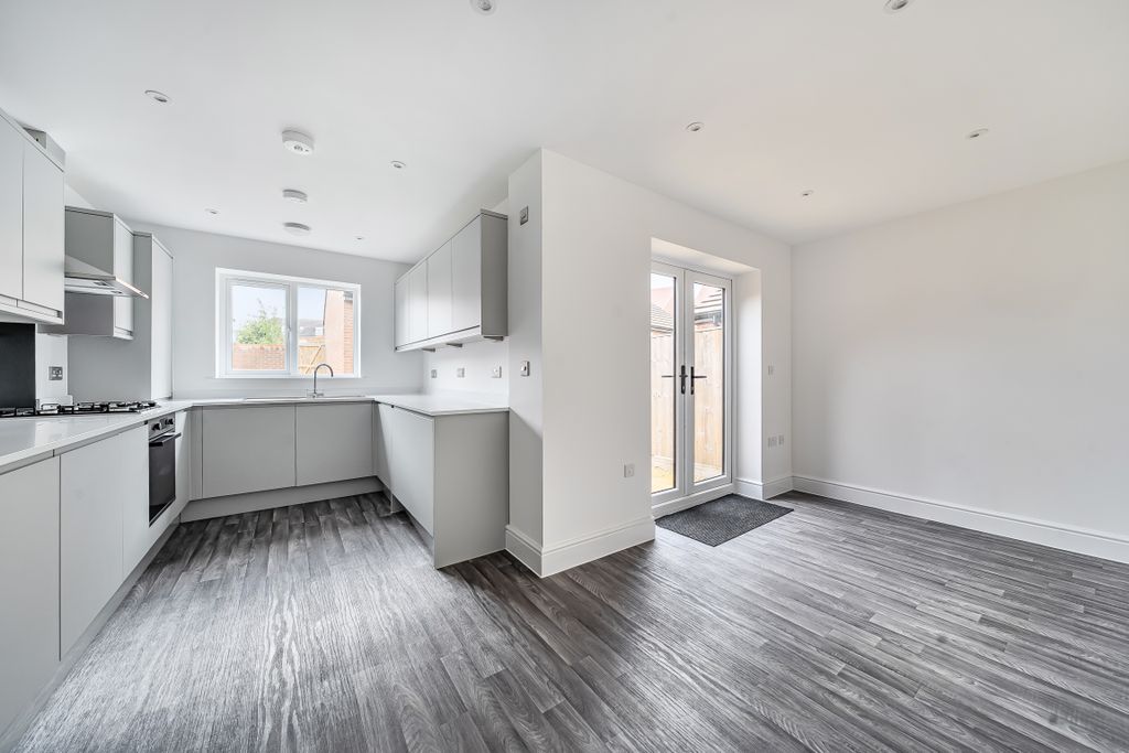 Property photo 2 of 10 1347450368B6F7c64E6Ca