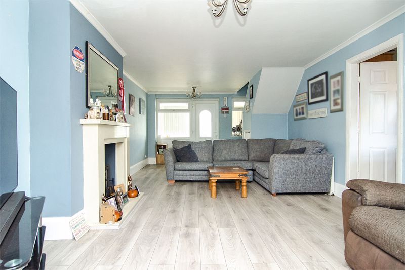 Property photo 2 of 16 Photo 9