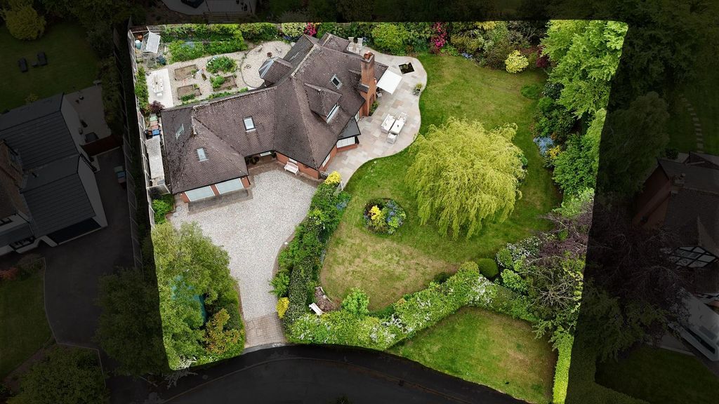 Property photo 1 of 44