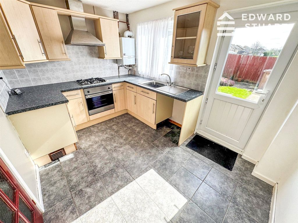 Property photo 2 of 13 Picture No. 12