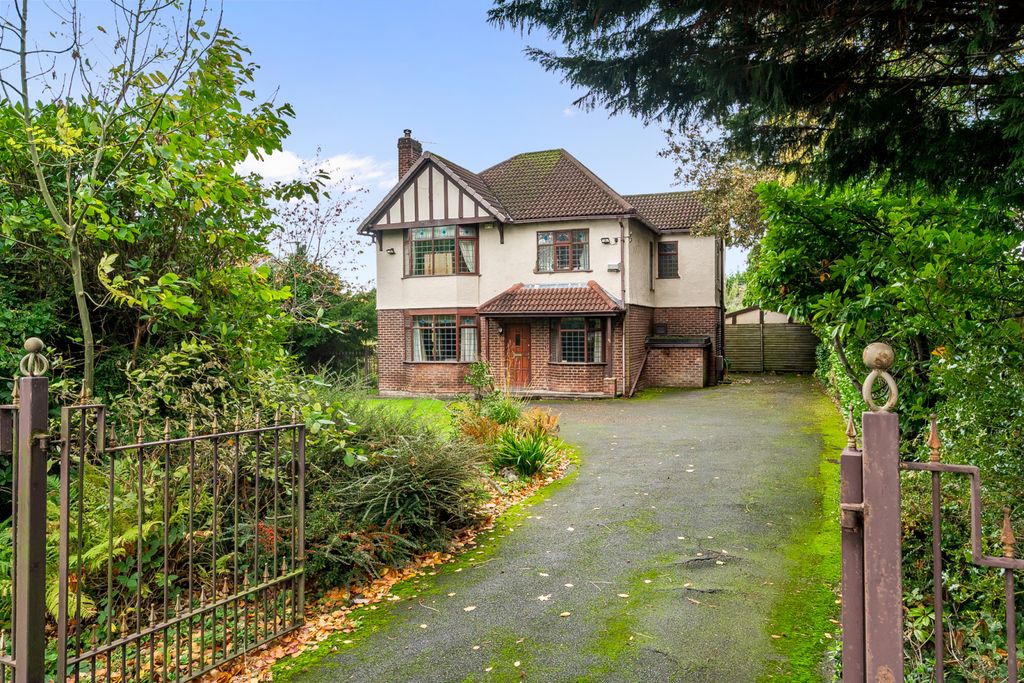 Property photo 1 of 20 95 Manchester Road