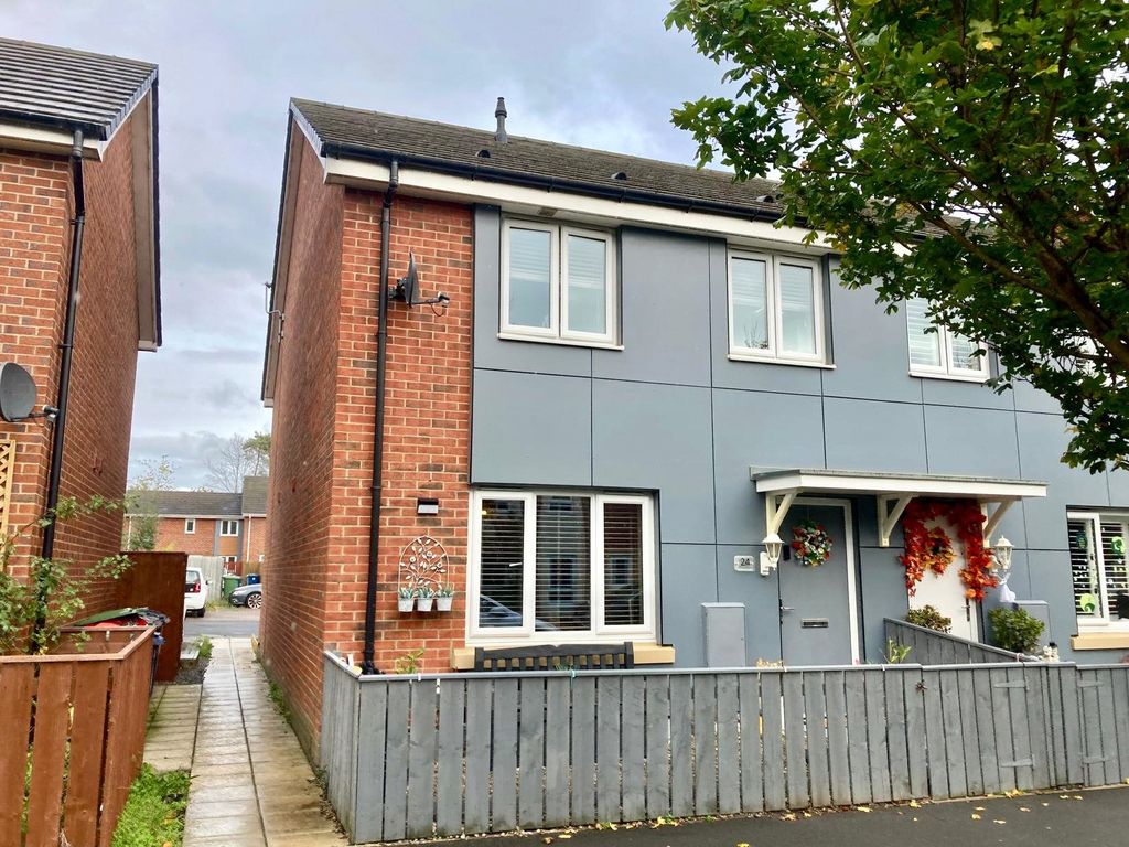 Property photo 1 of 9 Picture No. 05