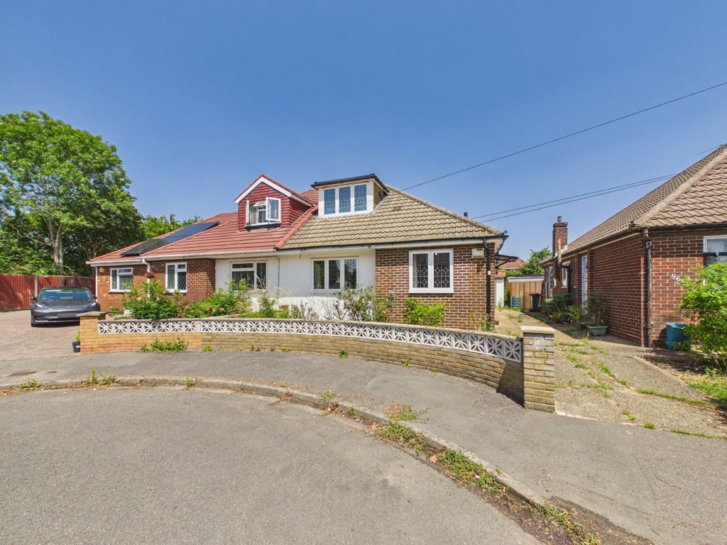 Property photo 1 of 16 Picture No. 02