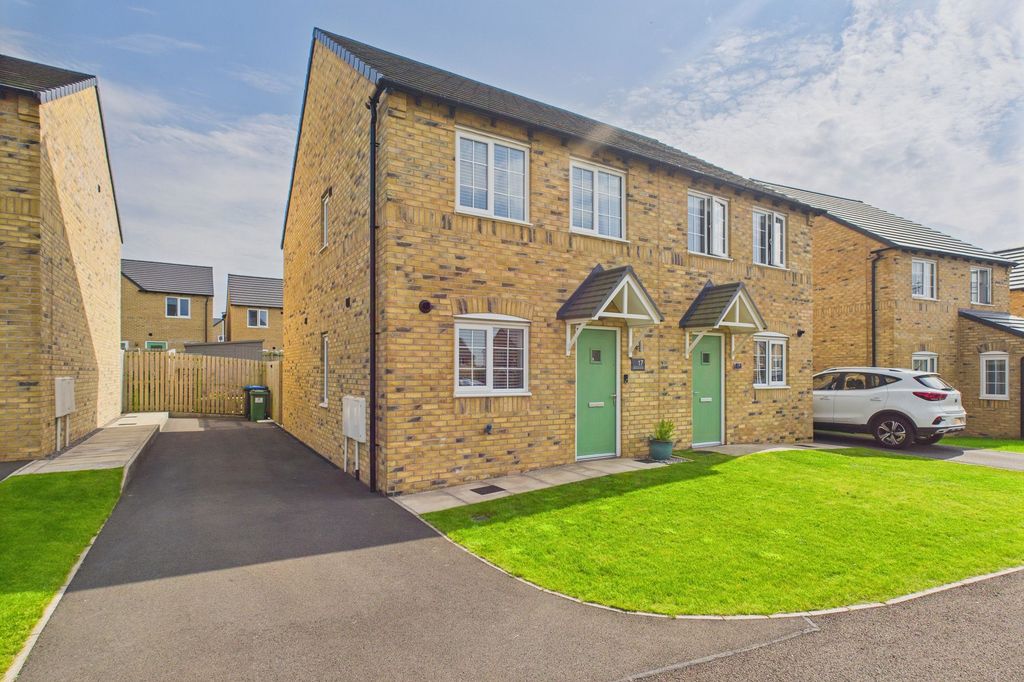 Property photo 1 of 19