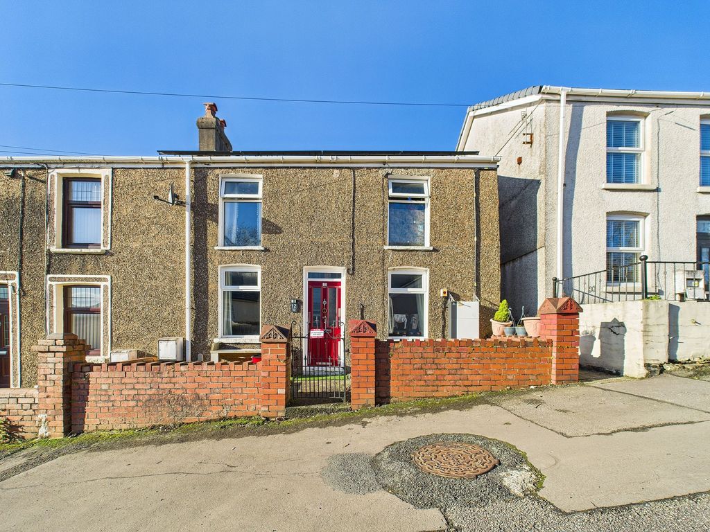 Property photo 1 of 31