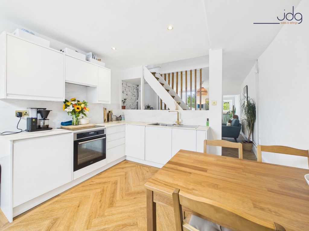 Property photo 3 of 19 Kitchen,