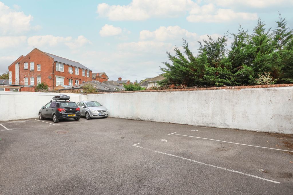 Property photo 3 of 11 333A5027