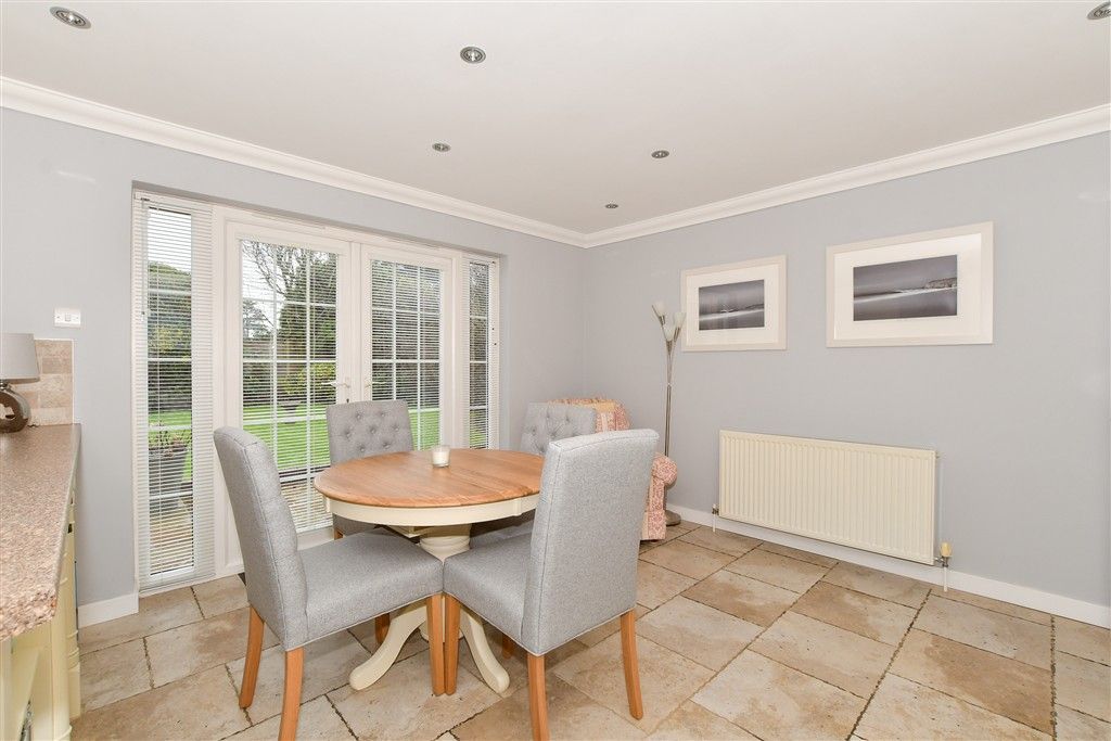 Property photo 3 of 18 Kitchen/Dining Room
