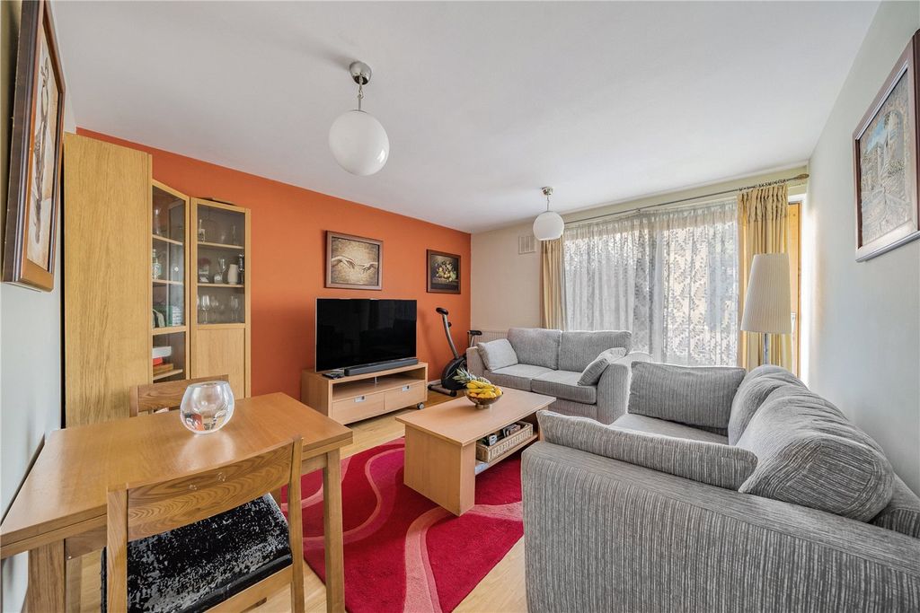 Property photo 2 of 11 Picture No. 03
