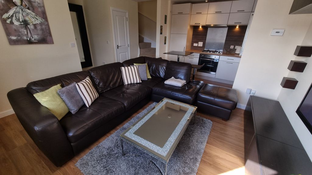 Property photo 3 of 13