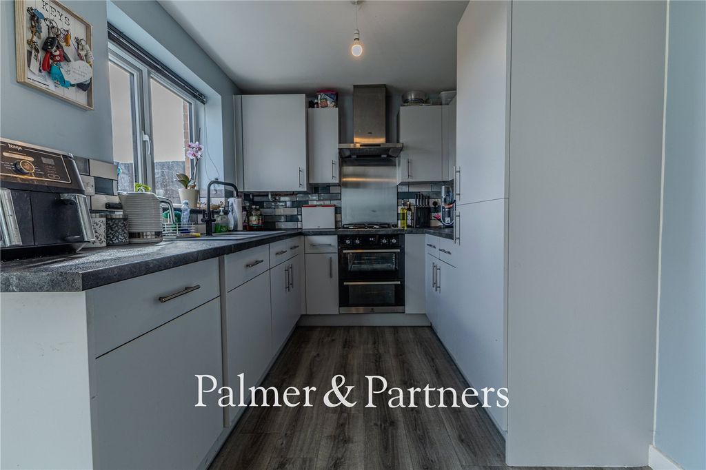 Additional image 6 of 4 bed semi-detached house for saleHodgson Avenue, Leiston, Suffolk IP16