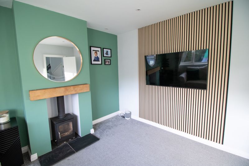 Property photo 3 of 21 Lounge