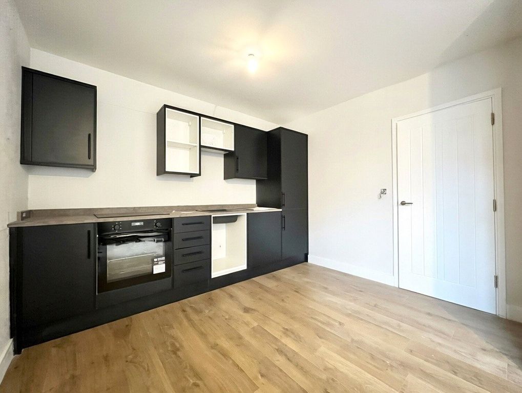 Property photo 2 of 6 Picture No. 03