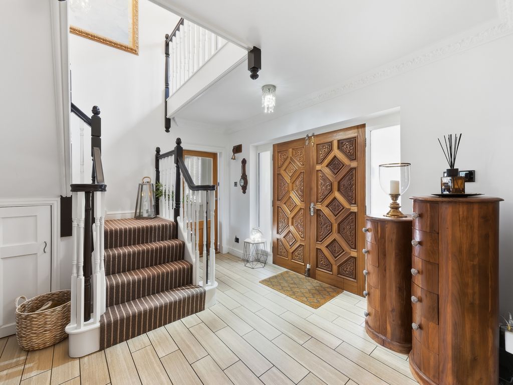 Property photo 3 of 30