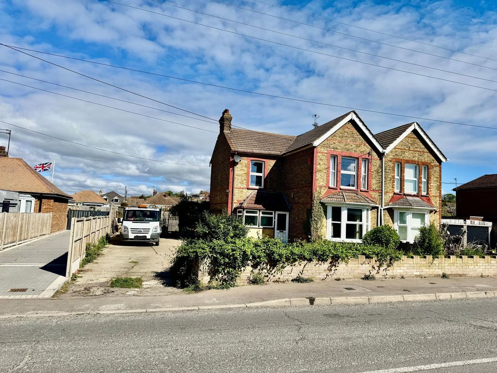 Property photo 1 of 26