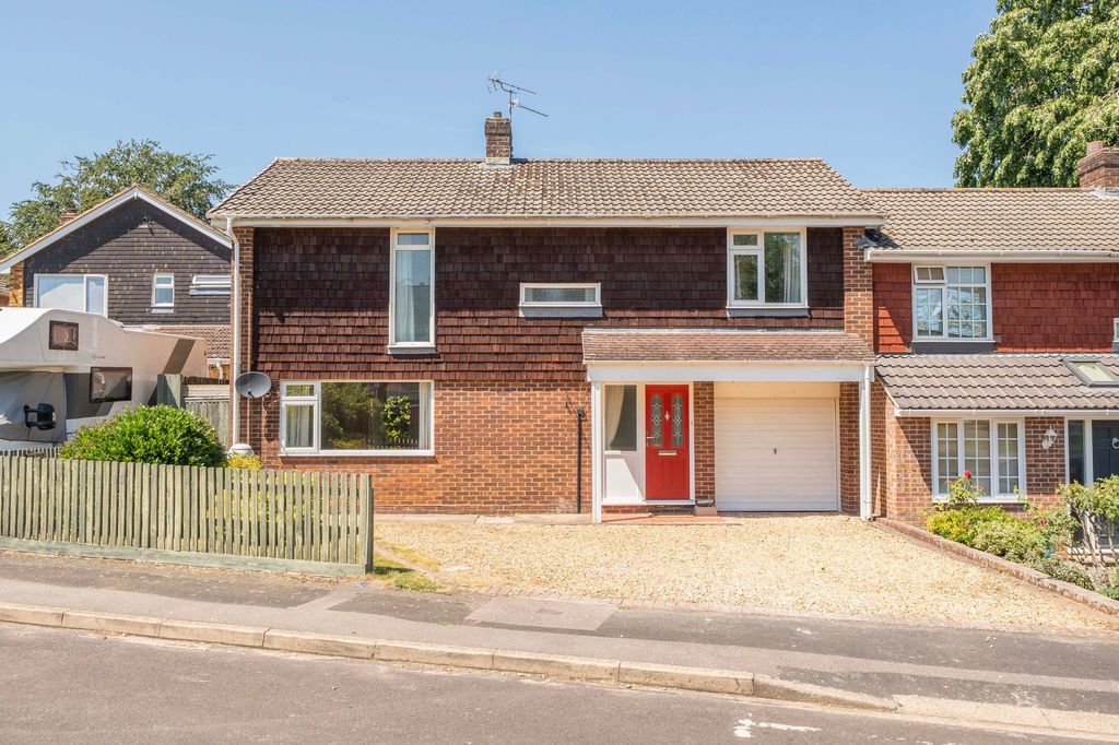 Property photo 1 of 25