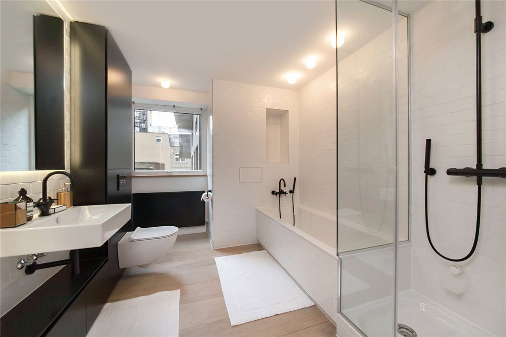 Property photo 2 of 13 Picture No. 01