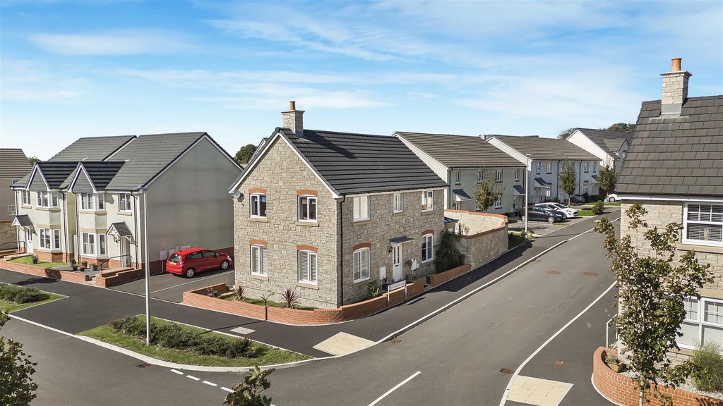 Property photo 2 of 23 7-Dji_20250922131436_0022_D.Jpg