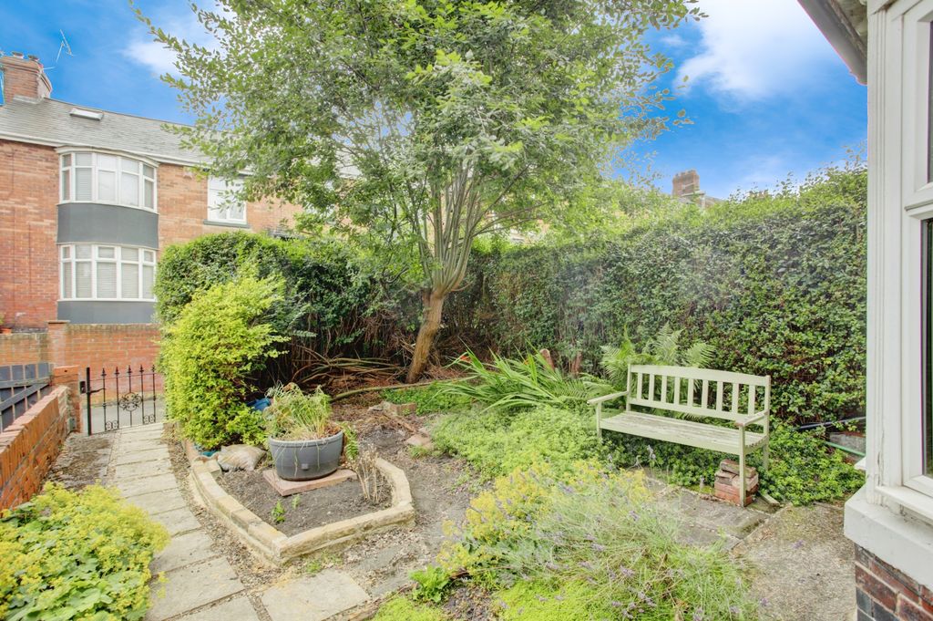 Property photo 2 of 15