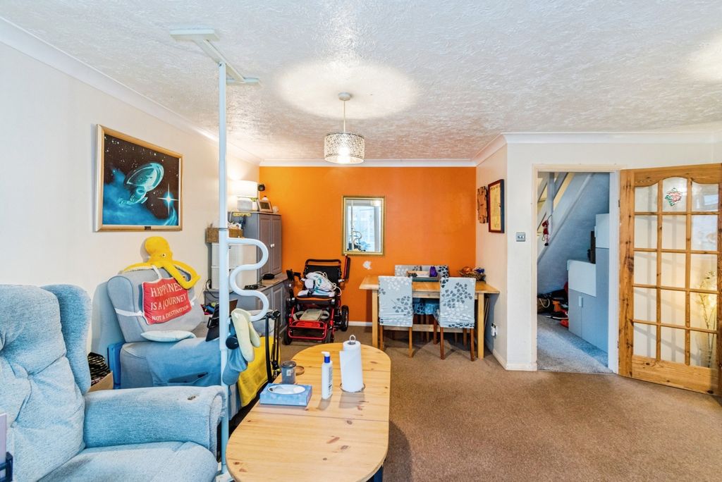 Property photo 2 of 20 Pbox-Img.Jpg